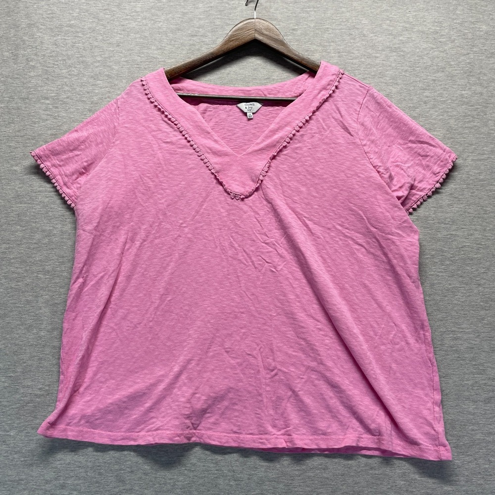 Crown & Ivy Curvy T Shirt Womens 1X Pink Cotton Loop Lace Trim Cap Sleeve V-Neck